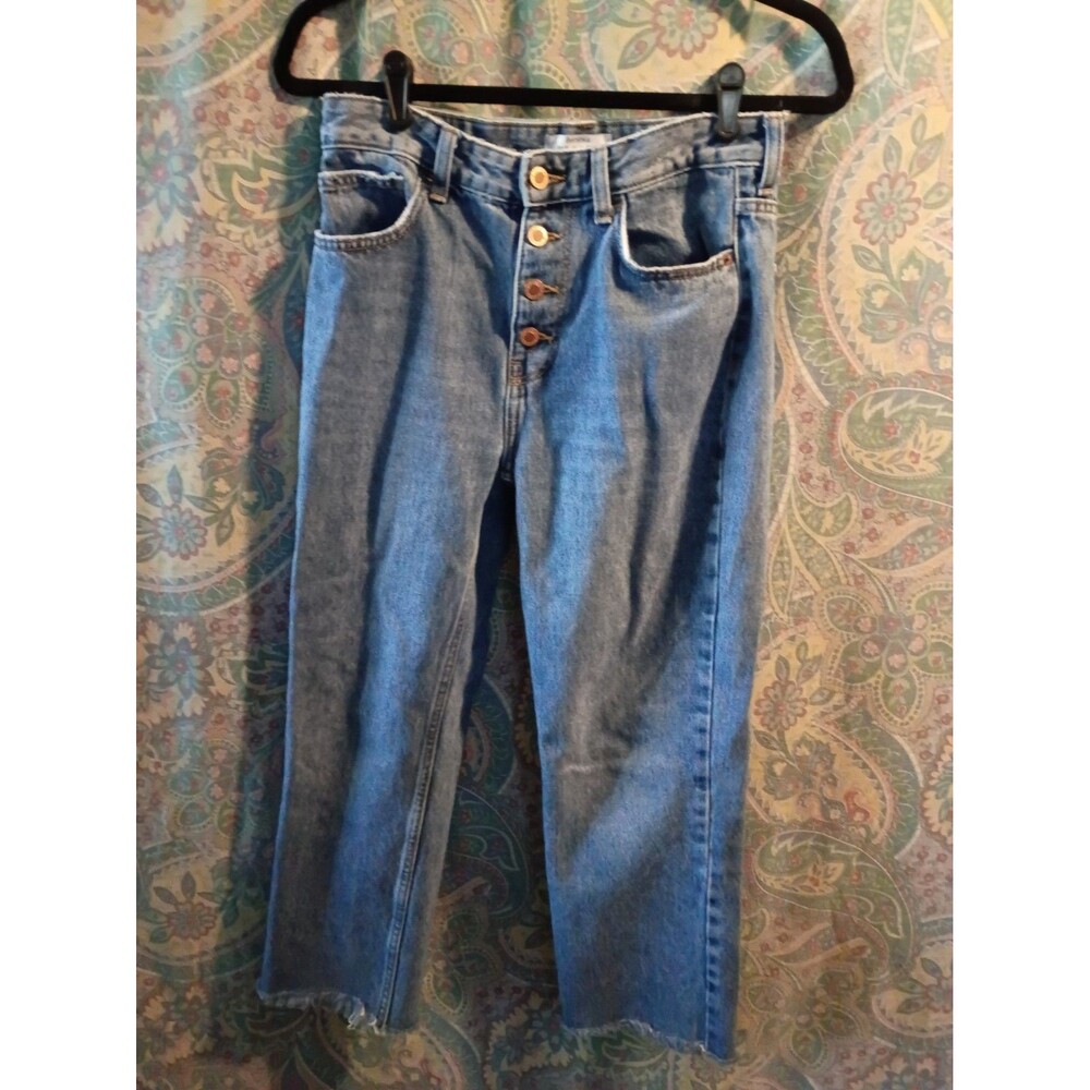 Bershka Denim Straight Cropped Jeans Frayed Raw Hem Medium Wash Womens Size 4